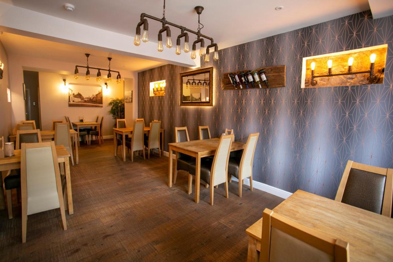 The Townhead Hotel Локерби Экстерьер фото