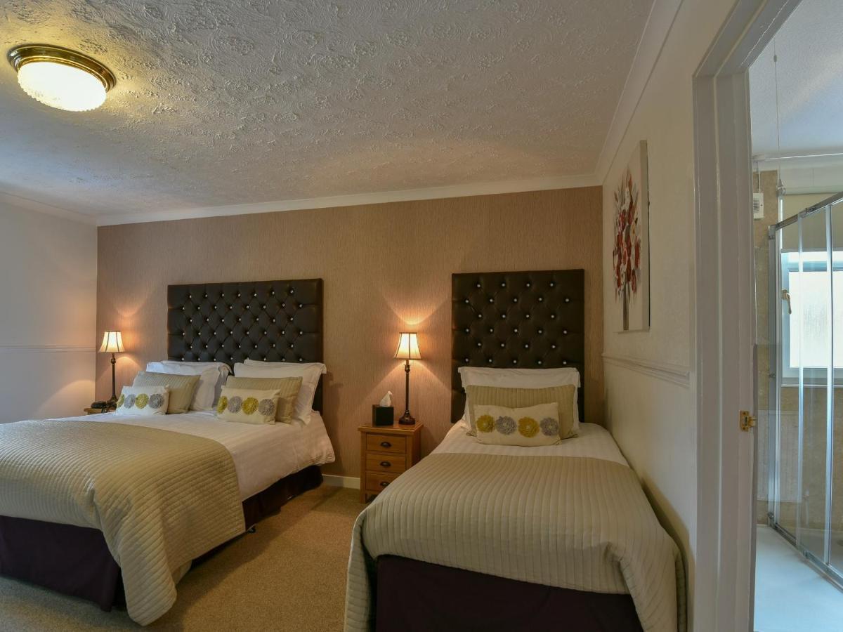 The Townhead Hotel Локерби Экстерьер фото