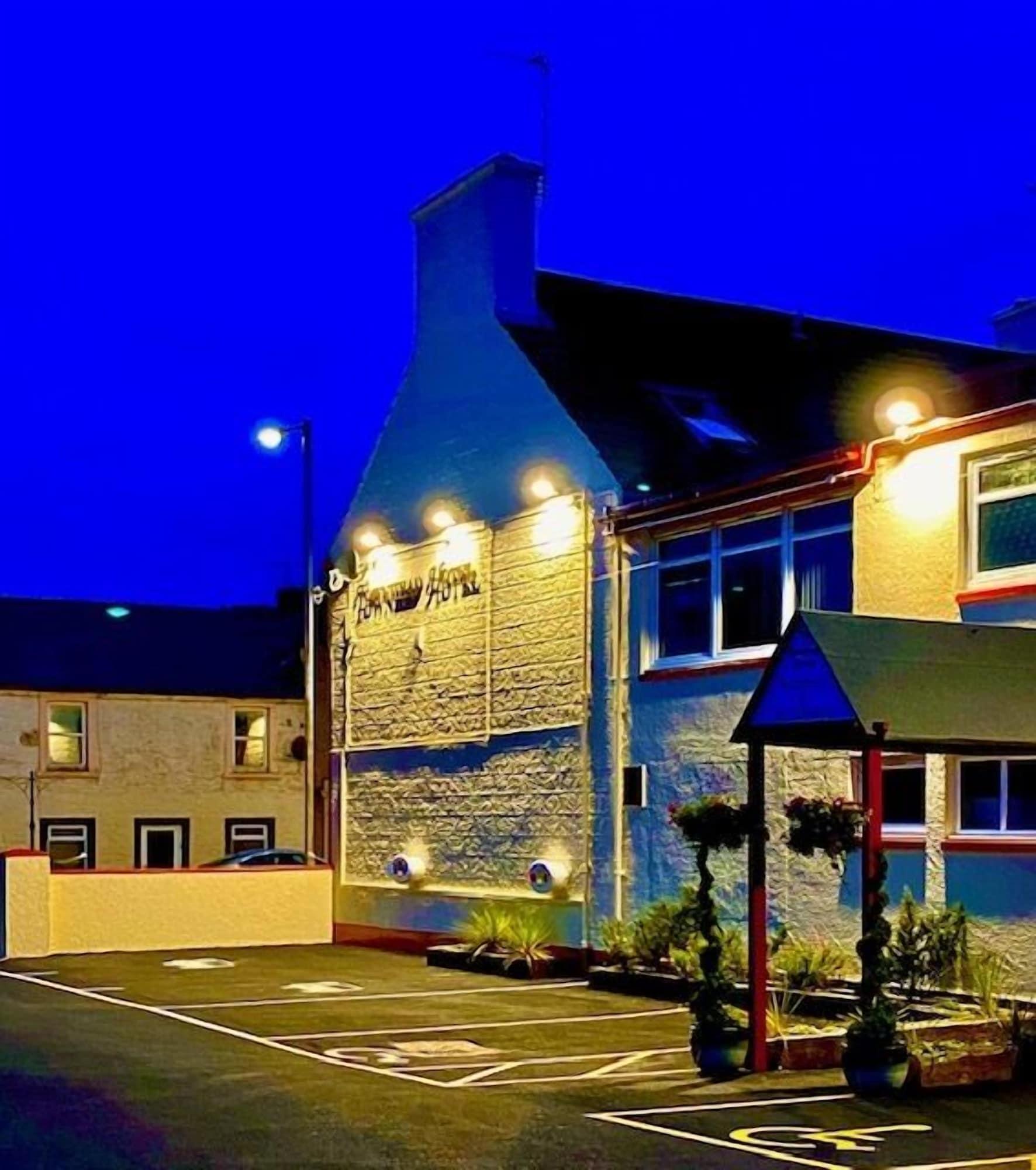 The Townhead Hotel Локерби Экстерьер фото