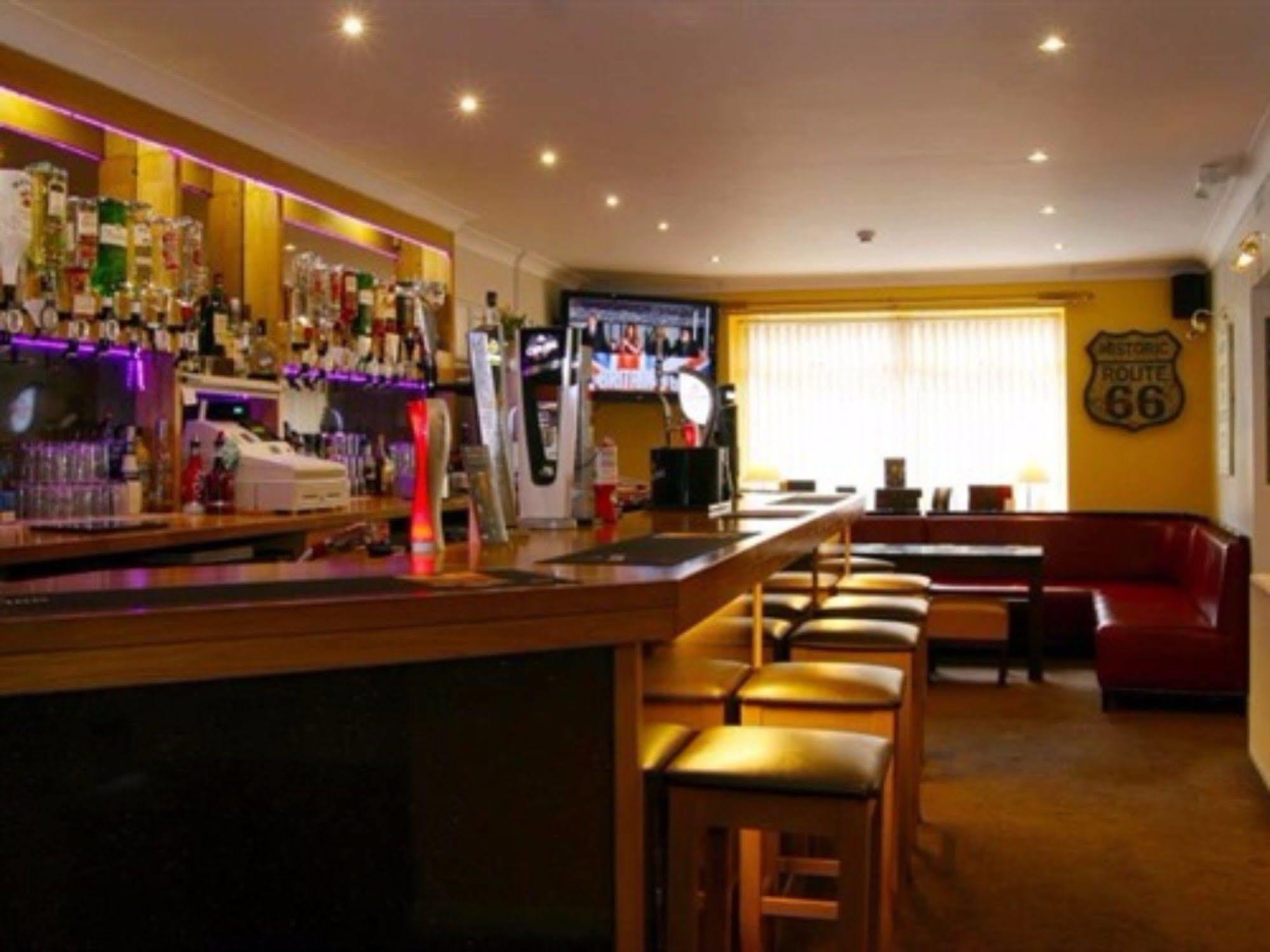The Townhead Hotel Локерби Экстерьер фото